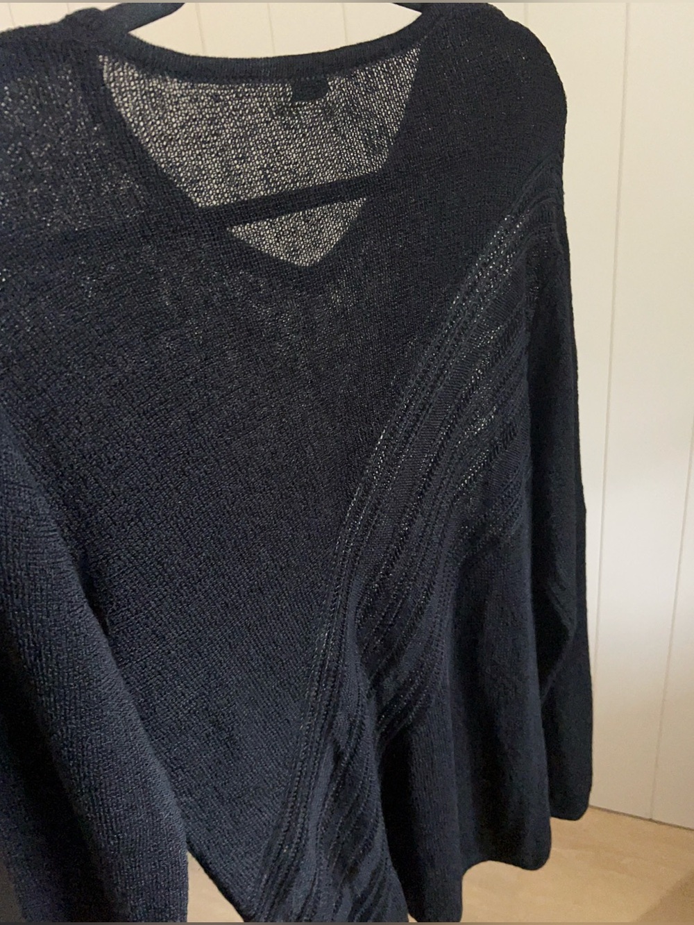 A/X Armani Exchange  Sweater V-Neck Linen Rayon Blend LS Size XL Black